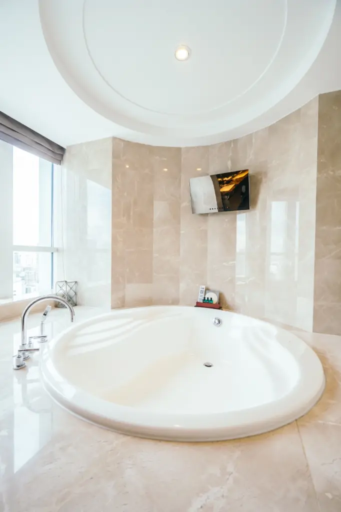 Double Person Whirlpool Tub